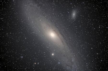 M31, 2025, 17x200R 13x200G 36x200B 68x200L, APO100Q, (Red Green Blue Luminance), Toupcam_bin2x2.jpg